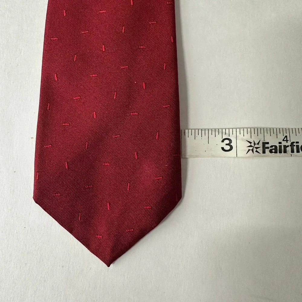 Elaan burgundy red